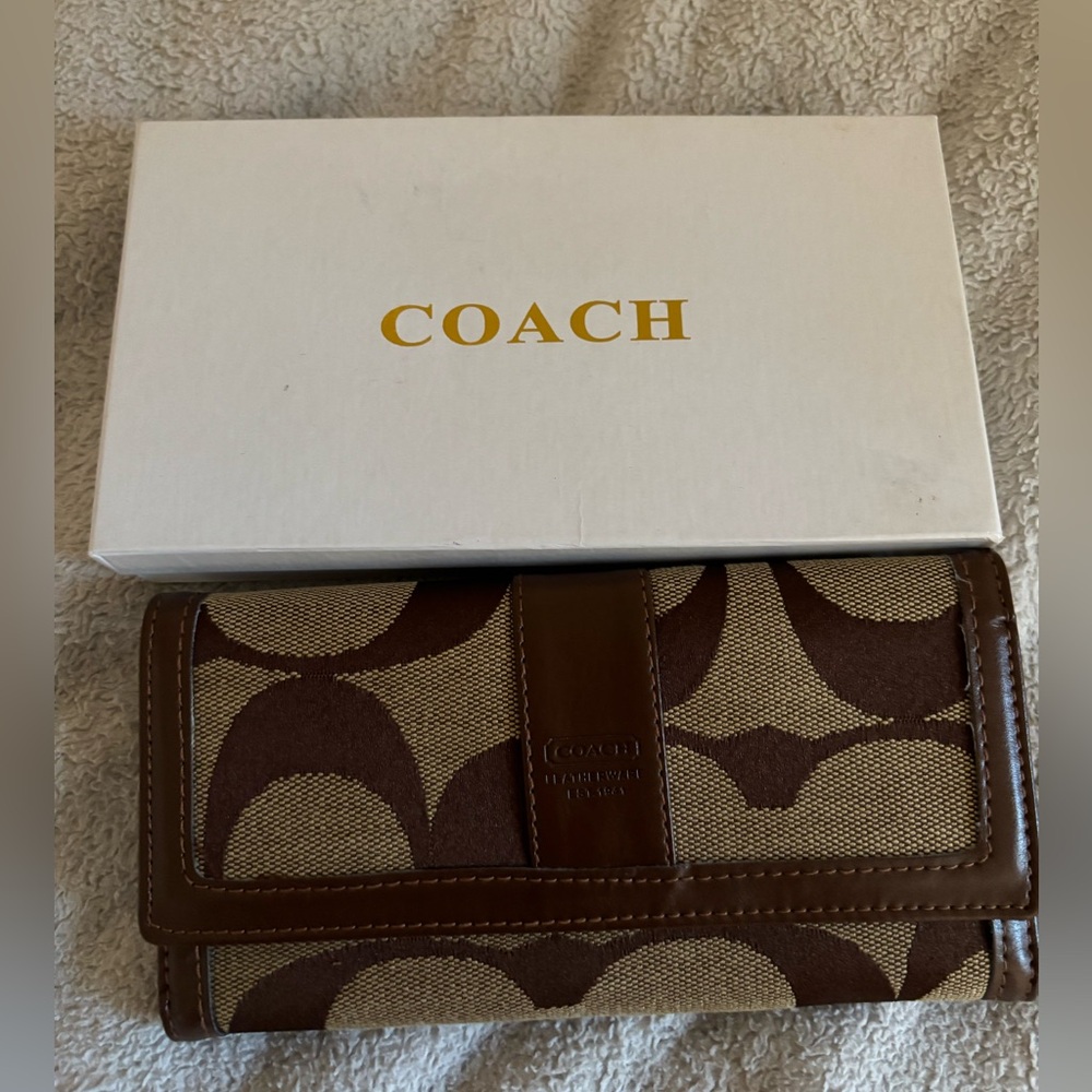 Coach wallet